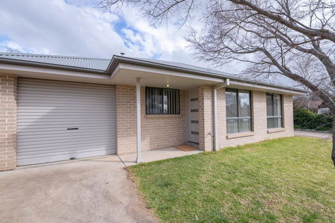 Wonderful Windred Modern, Comfy, Quiet - Accommodation Main Beach 1