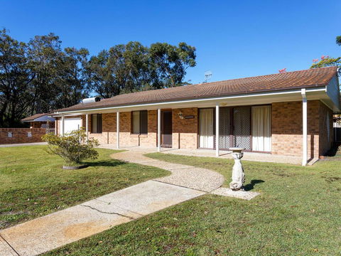 Wongaburra - Accommodation Main Beach 0