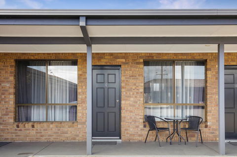 Wonthaggi Motel - Accommodation Main Beach 2