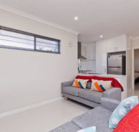 Woodlands - Home with a View - Accommodation Main Beach