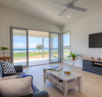 Woolgoolga by the Sea - Accommodation Main Beach