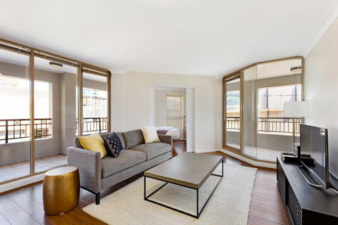 Woolloomooloo Modern Apartment 12BRK - Accommodation Main Beach 1