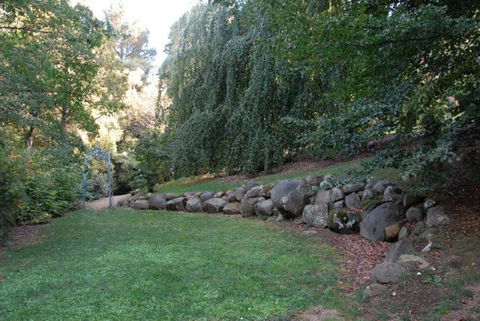 Woolrich Historic Garden Accommodation - Accommodation Main Beach 3