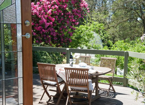 Woolrich Historic Garden Accommodation - Accommodation Main Beach 2