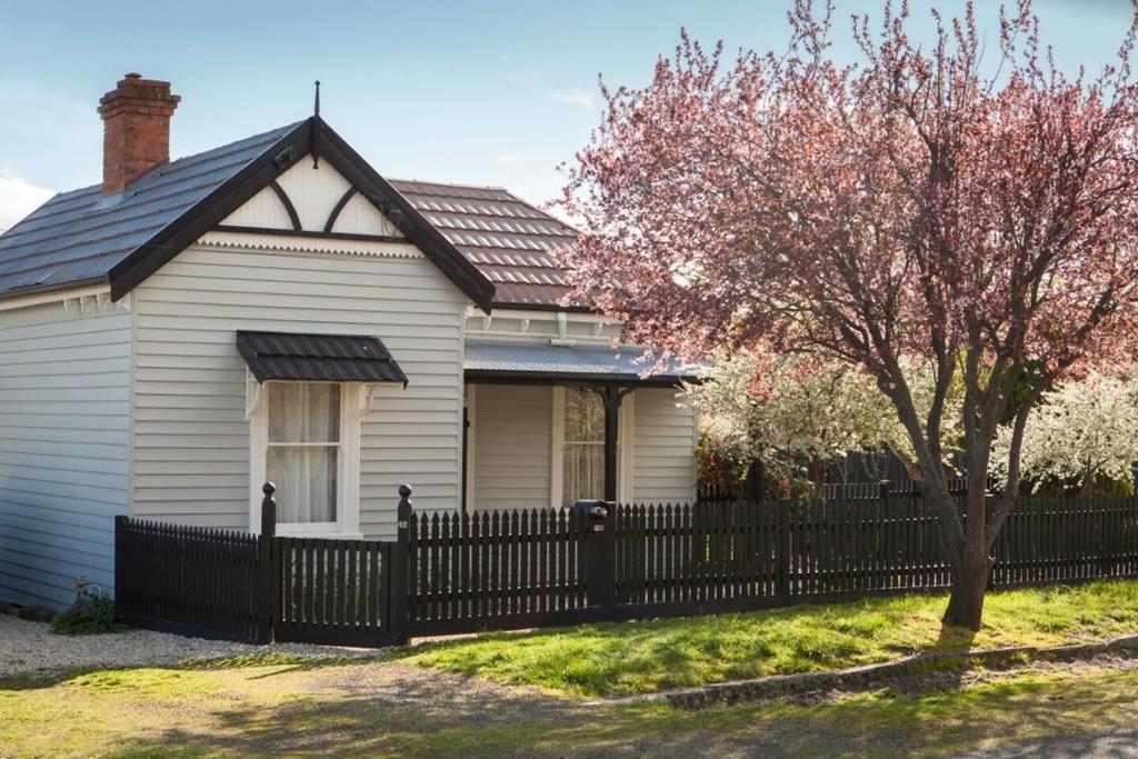 Kyneton VIC Accommodation Main Beach