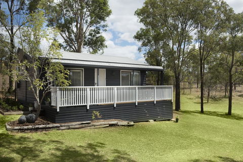 Worthington's Guest Cottage - Accommodation Main Beach 0