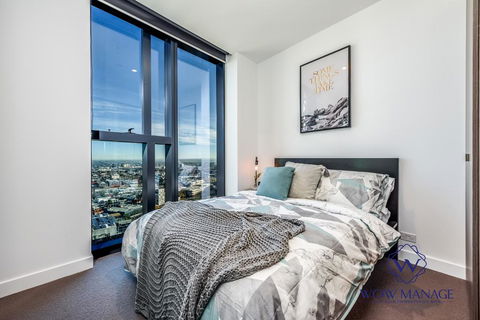 WOW Apartment On Flinders - Accommodation Main Beach 1