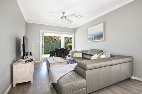 Wowly Waters - Pet Friendly - 1 Min Walk To Beach - Accommodation Main Beach 0