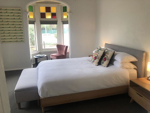 Wren's Nest - Accommodation Main Beach 0