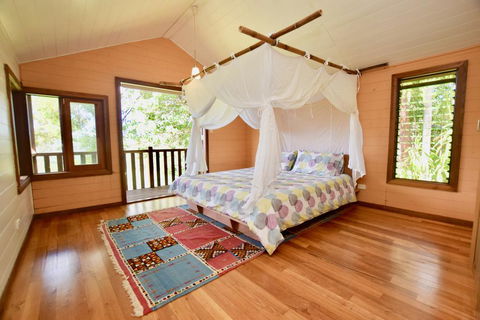 Wyndella Retreat - Accommodation Main Beach 3