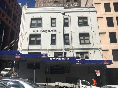 Wynyard Hotel - Accommodation Main Beach 0