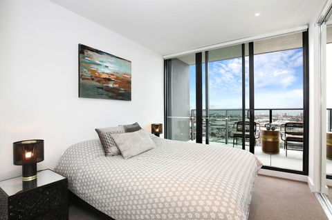 Xu's Residence@No.1 Collins Wharf - Accommodation Main Beach 1