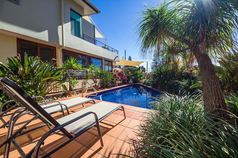 Yamba Beach Motel - Accommodation Main Beach 1