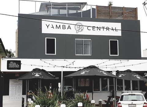 Yamba Central Hotel And Backpackers - Accommodation Main Beach 2