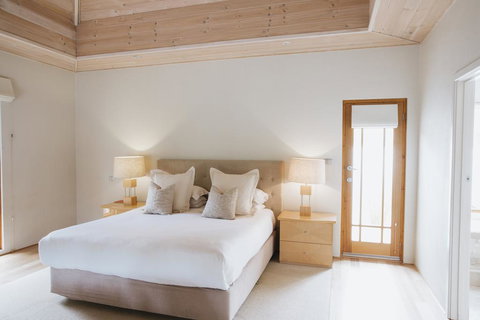 Yallingup Villas - Accommodation Main Beach 2