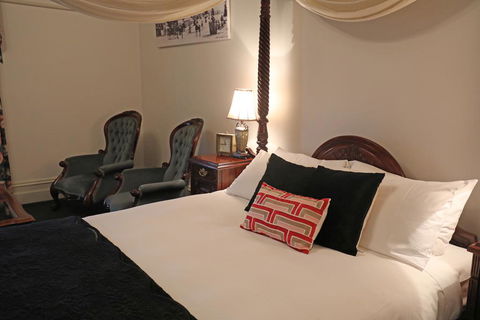 Yarra Valley Grand - Accommodation Main Beach 1