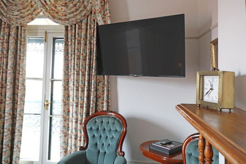 Yarra Valley Grand - Accommodation Main Beach 2