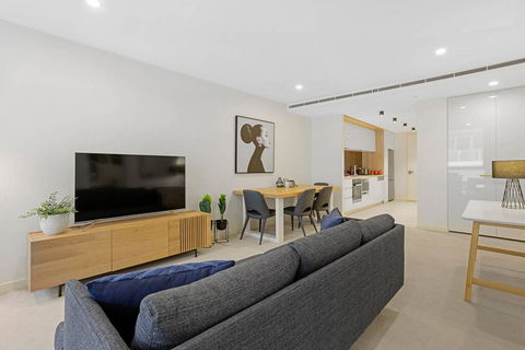 YARRA - YARRA Toorak Rd & Chapel St. Pool, Gym & Parking - Accommodation Main Beach 1