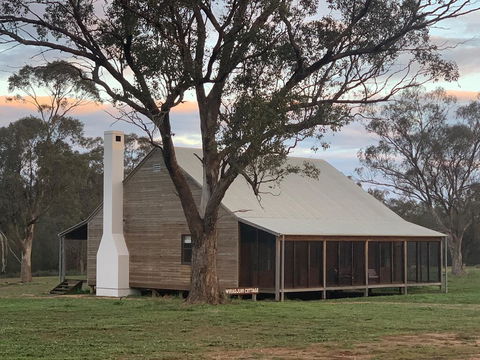 Yarrabandai Creek Homestead - Accommodation Main Beach 1