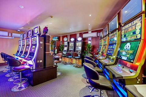 Yandina Hotel - Accommodation Main Beach 3