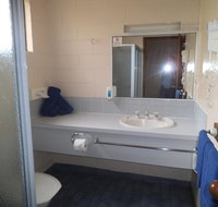 Yarragon Motel - Accommodation Main Beach