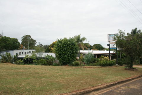 Yarraman Gardens Motel Queensland - Accommodation Main Beach 1