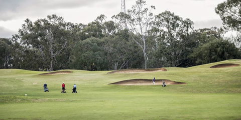 Yarrawonga Mulwala Golf Club - Accommodation Main Beach 2