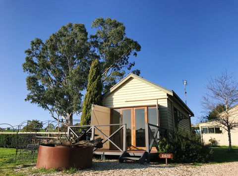 Yea Wood Duck Cabin - Accommodation Main Beach 0