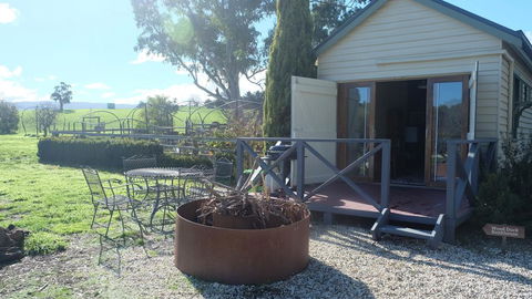 Yea Wood Duck Cabin - Accommodation Main Beach 1