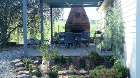 Yea Wood Duck Cottage - Accommodation Main Beach 0