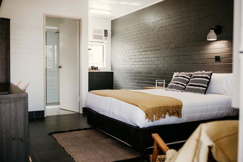 Yeppoon Surfside Motel - Accommodation Main Beach 1