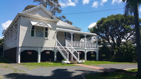 YesterYear On West - Accommodation Main Beach 0