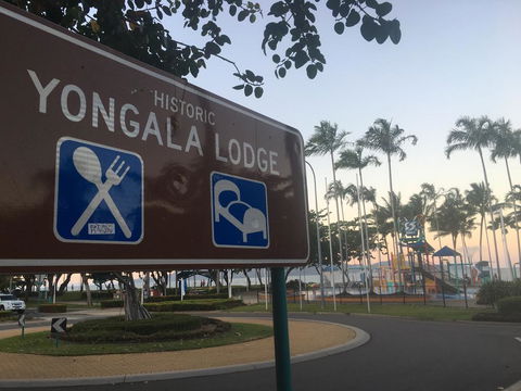 Yongala Lodge By The Strand - Accommodation Main Beach 2