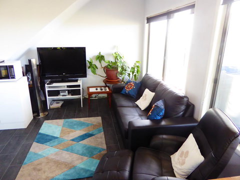 Yuruga - Accommodation Main Beach 3