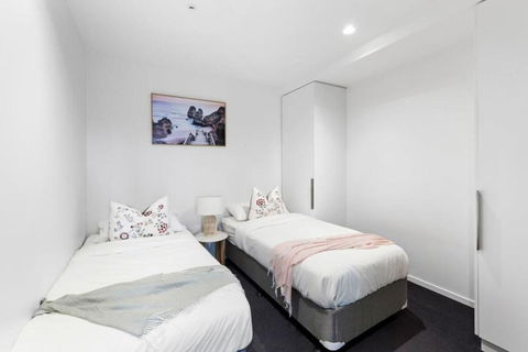 A 2BR Apt Near Shrine Of Remembrance FREE Parking - Accommodation Main Beach 3