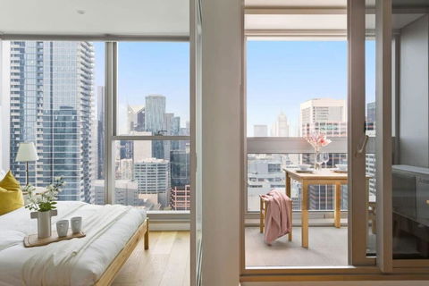 A Comfy 2BR Apt W City Views Near Southern Cross - Accommodation Main Beach 0