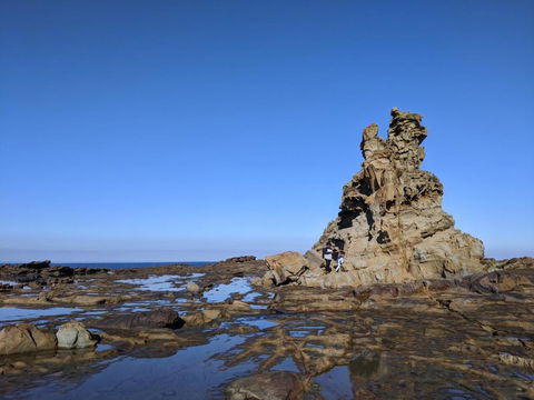 A Home Away From Home - Accommodation Main Beach 4