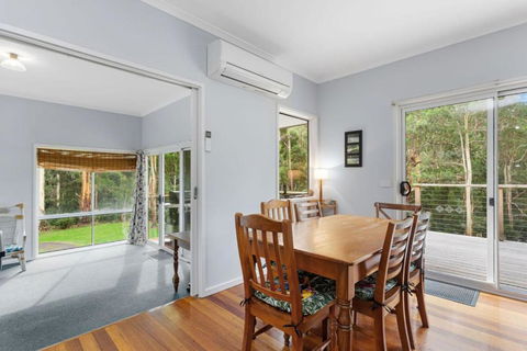 A Little Touch Of Paradise - Accommodation Main Beach 3