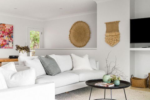 A Perfect Stay - Boardroom At Wategos - Accommodation Main Beach 4