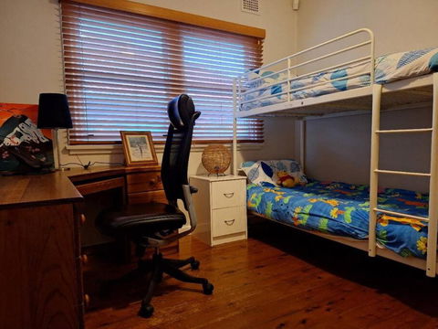 A Rosy House In Roselands - Accommodation Main Beach 2