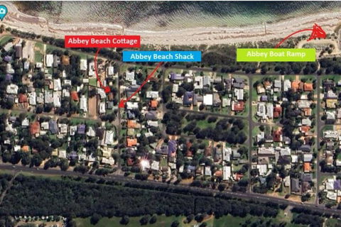 Abbey Beach Cottage - Accommodation Main Beach 3