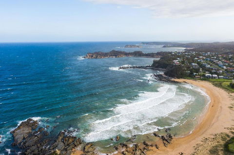 Abode Malua Bay - Accommodation Main Beach 4