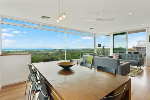 Absolute Luxury Beachfront - Middleton - BYO Linen - Accommodation Main Beach 0