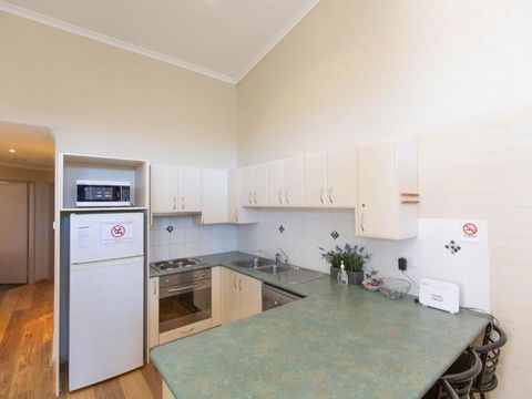 Acacia 5 2 Kirwan Close - Accommodation Main Beach 2