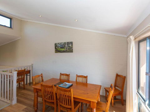 Acacia 5 2 Kirwan Close - Accommodation Main Beach 3