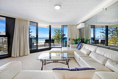 Acapulco Luxury 2 Bedroom Apartment - CoastHM - Accommodation Main Beach 1