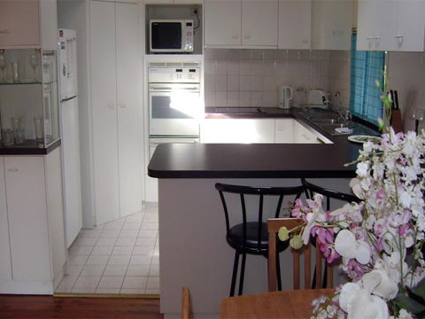 Accommodation Sydney North - Forestville 4 Bedroom 2 Bathroom Pet Friendly House - Accommodation Main Beach 0