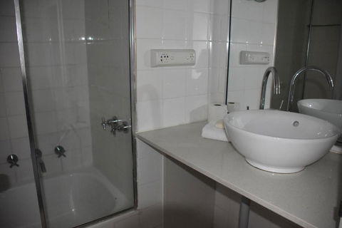 Accommodation Sydney City Centre Hyde Park Plaza Pet Friendly Studio With Balcony Apartment - Accommodation Main Beach 3
