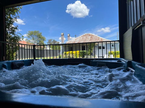 Addisons Stanthorpe With Hot Tub - Accommodation Main Beach 1
