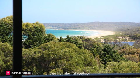 Adelong Secluded Beach House Linen Provided Bermagui - Accommodation Main Beach 3
